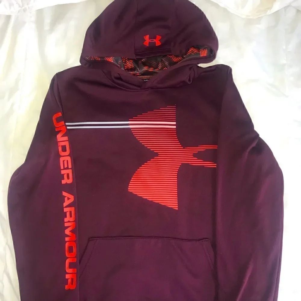 COPY - Under Armour boys athletic hoodie size YXL